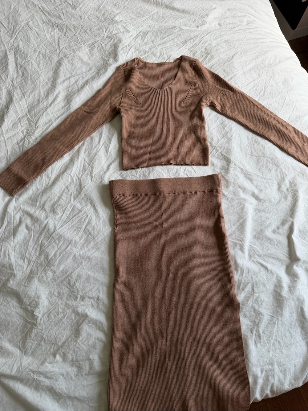 Beige top and skirt midi set